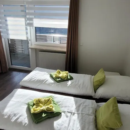 Bayvista Lodge, Und Apartment