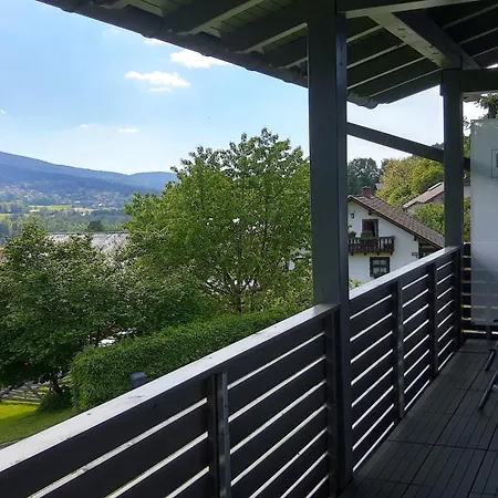 Bayvista Lodge, Und