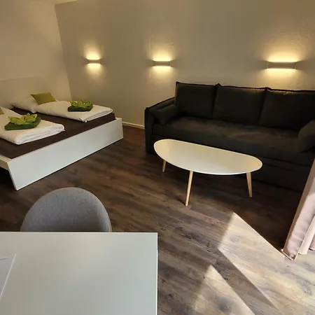 Bayvista Lodge, Und Apartment Lam