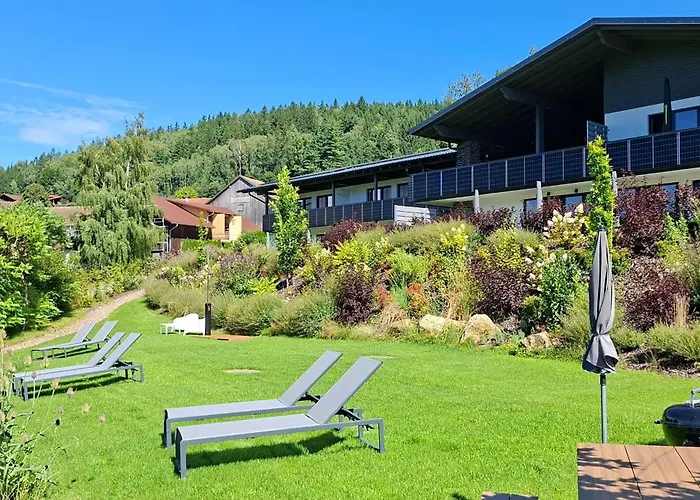Bayvista Lodge - Studios & Apartments Апартаменты Лам