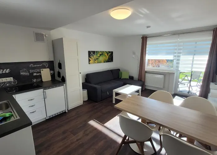 Апартаменты Bayvista Lodge - Studios & Apartments