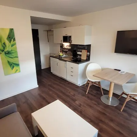 Bayvista Lodge, Und *